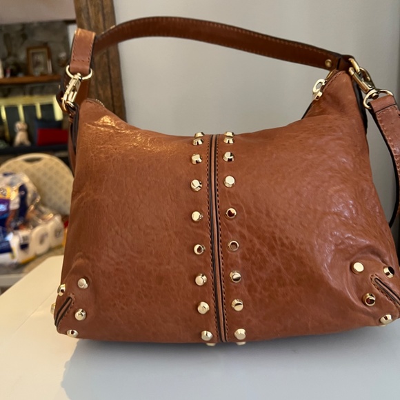 Micheal Kors Astor Brown Leather crossbody/ shoulder bag - Picture 5 of 8